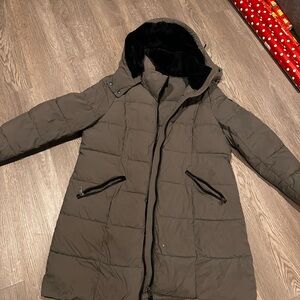DKNY Women's Black Puffer Coat